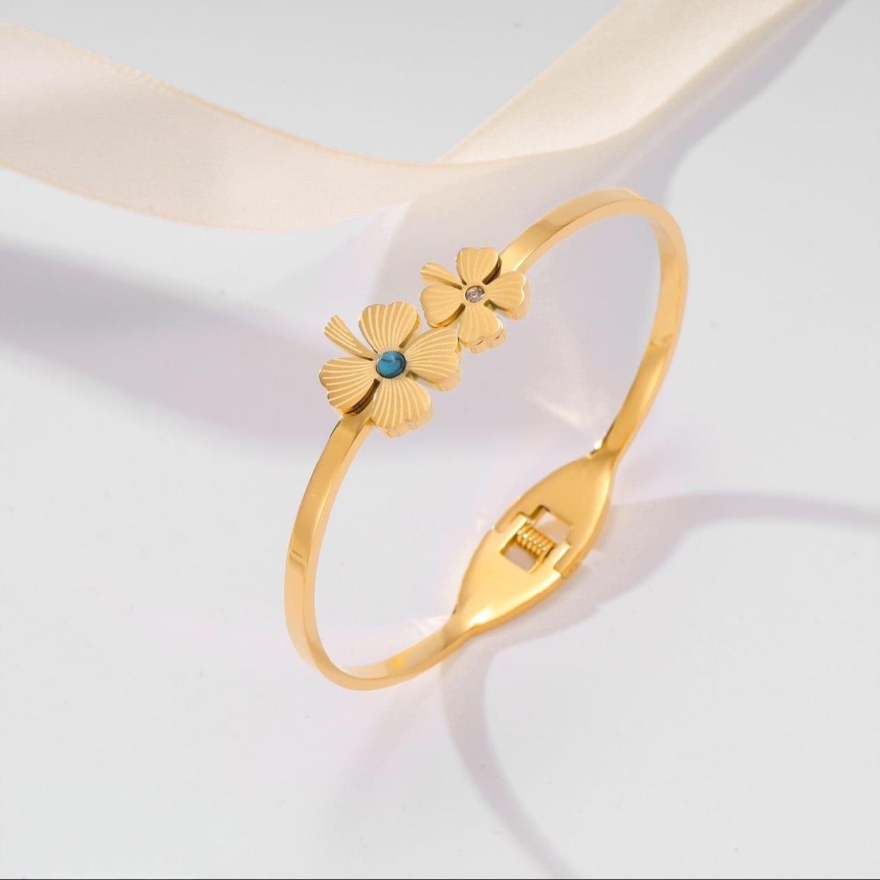 Flower Themed Bracelet