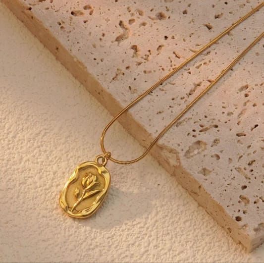 Rose Pendant (ATC_005)